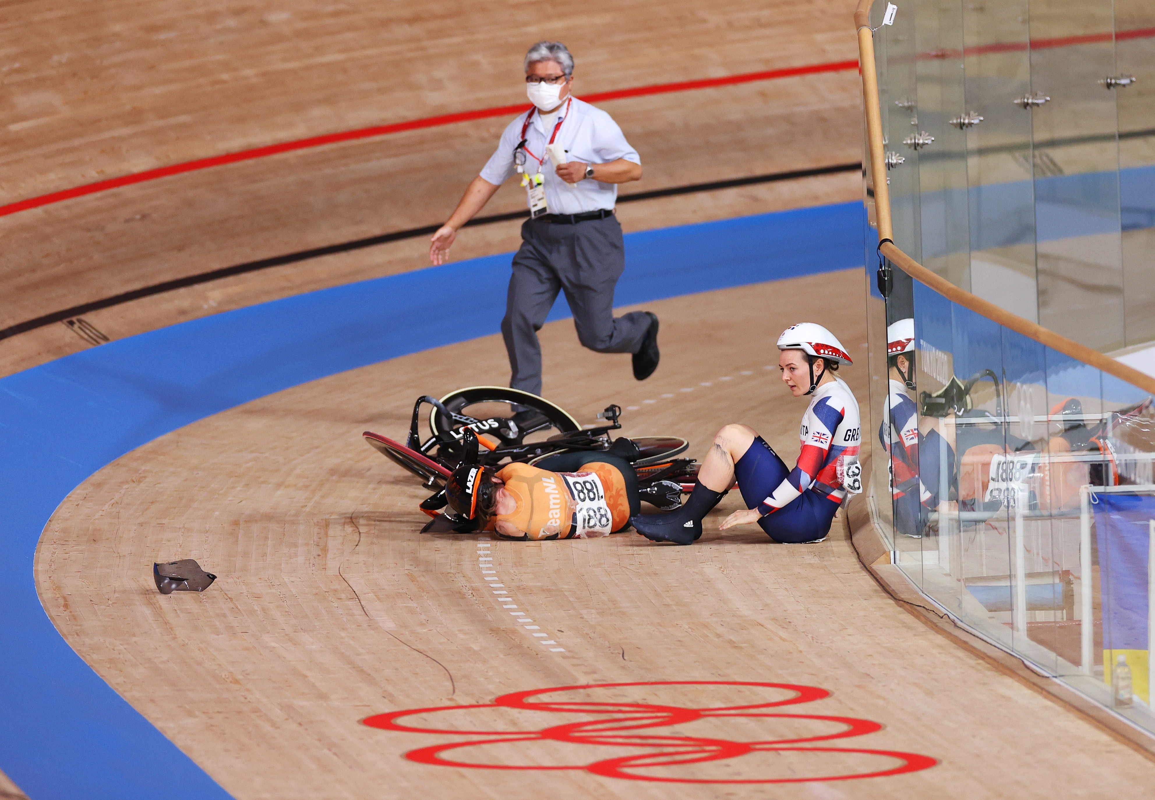 Травмированная на Олимпиаде голландская велогонщица восстанавливается дома