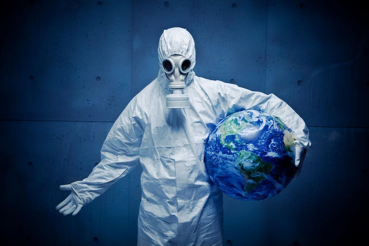ВОЗ заявил о наступлении критического этапа мировой пандемии